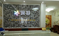 uv平板打印机厂家哪家好？